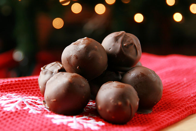 The Supermom Chef » Blog Archive » Nutter Butter Balls
